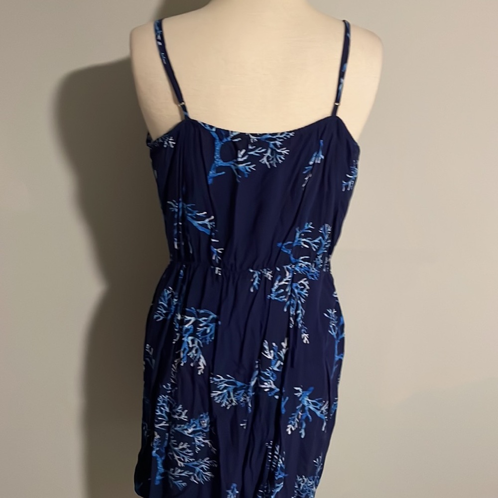 Like new Coral navy dress! - Picture 3 of 4